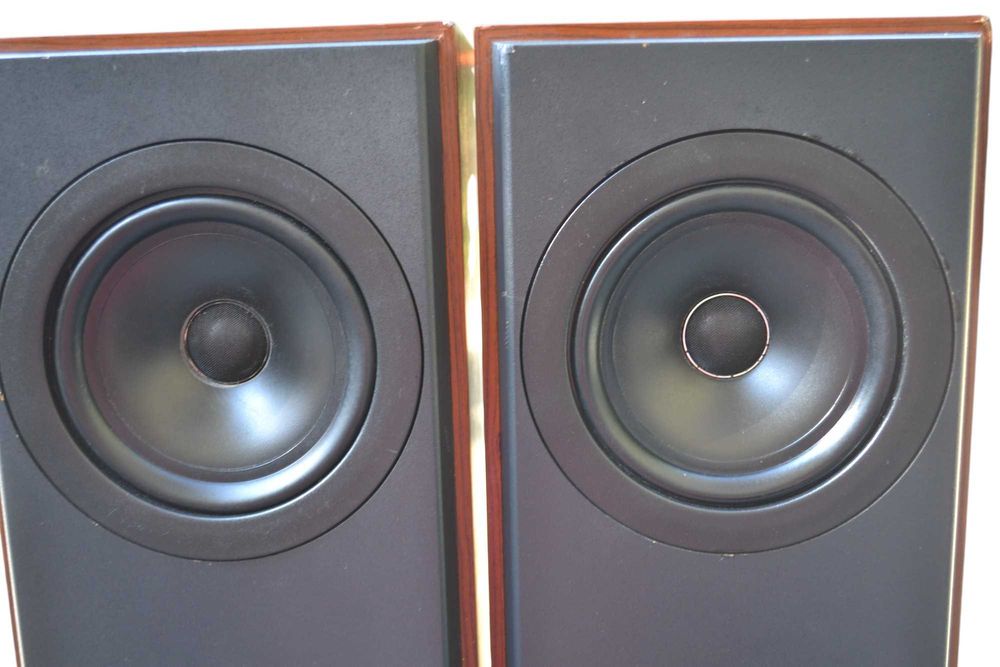 Boxe Kef model 103/4
