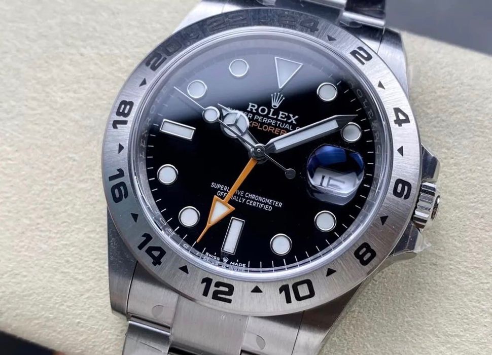 Rolex Explorer II , Black, 42 mm, Oystersteel, Reference 226570