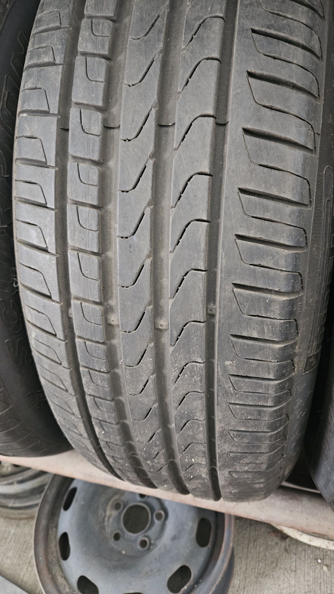235/55R19 Pirelli летни
