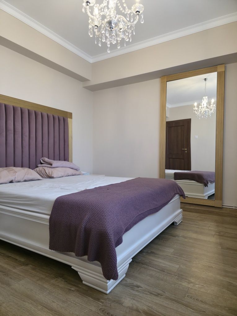 De închiriat Apartament 3 camere Calea București