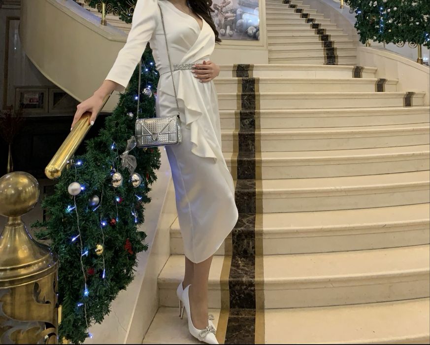 Продам турецкое белое платье