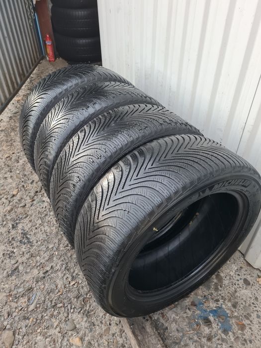 4 Anvelope de iarna*225/50R17*MICHELIN*LICHIDARE STOC*50 Lei Buc*