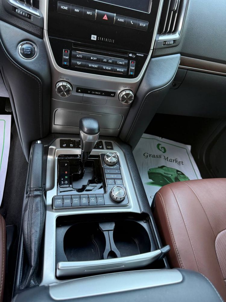 Toyota V8 5.7 full