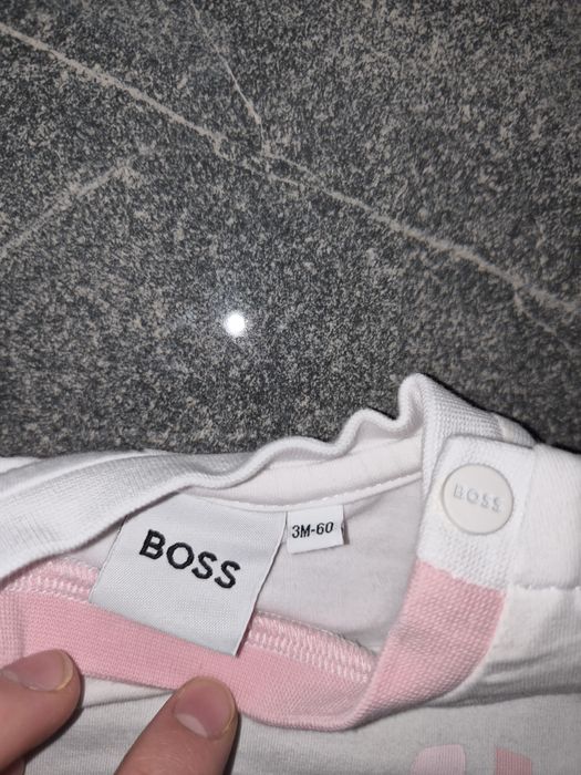 Лот лятни маркови дрешки за момиче 1- 3-6  месеца  Boss , Guess