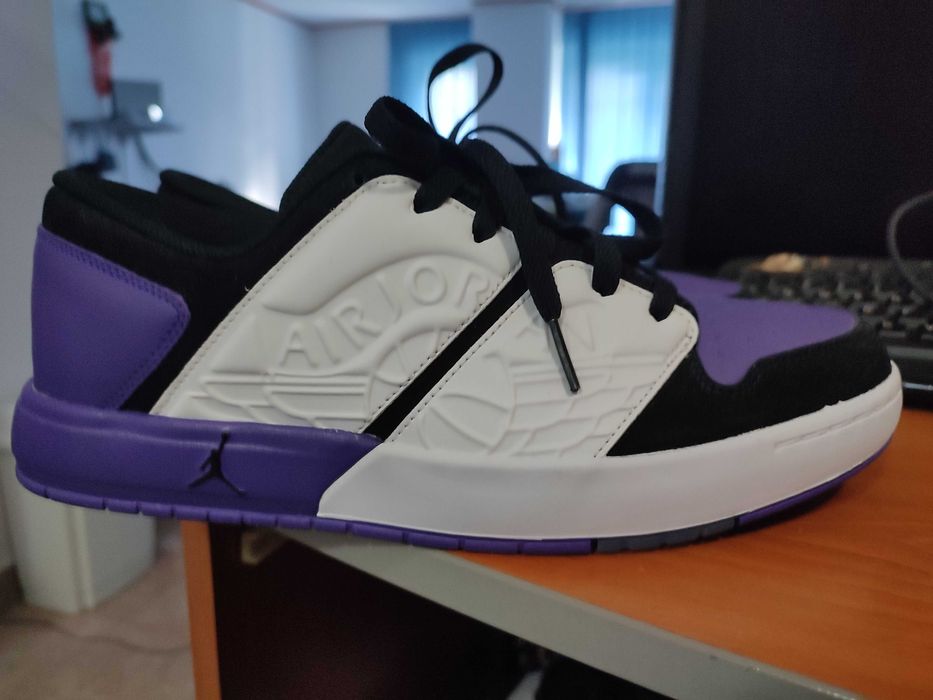 Nike Jordan Nu Retro 1 Low 43 / 9.5
