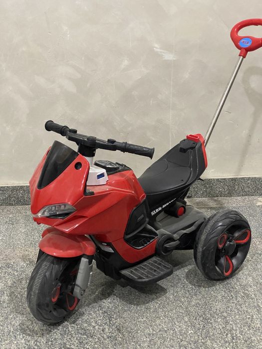 Детское машина, десткое коляска, мотоцикл