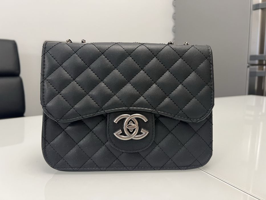 Черна дамска чанта