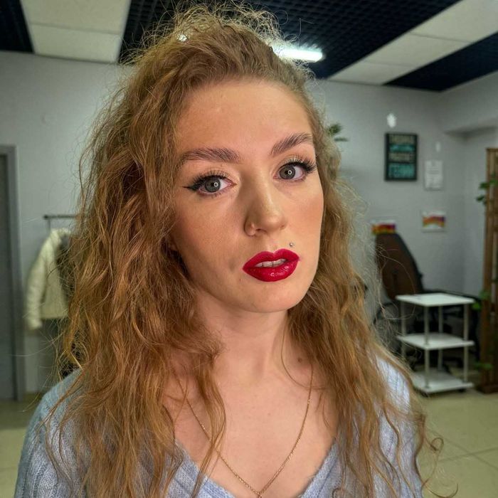 Макияж, локоны выезд на дом