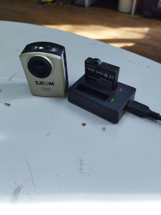 Экшн камера SJCAM M20