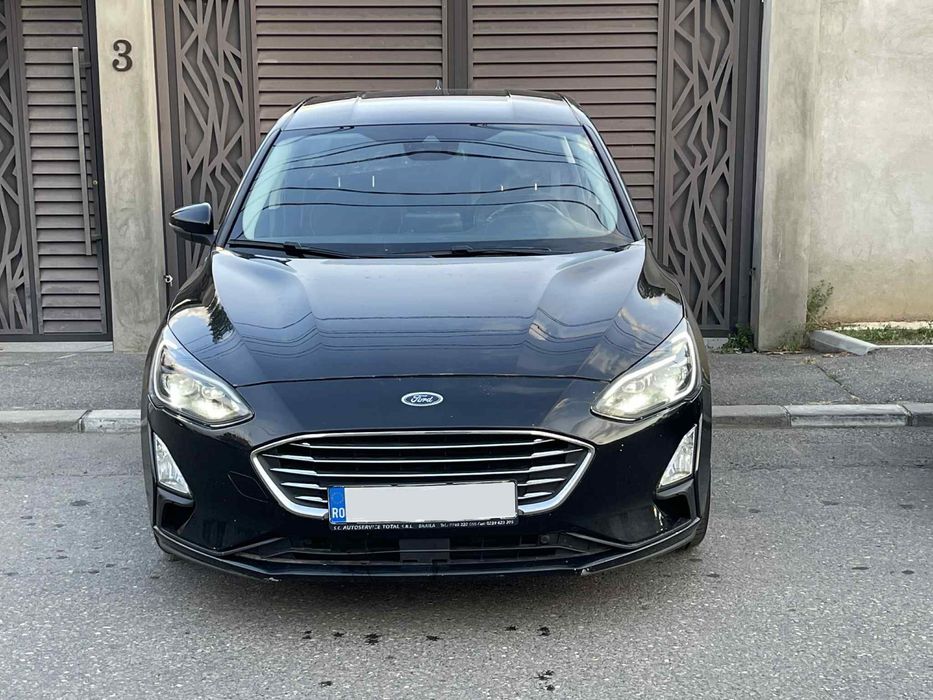 Ford Focus 1.0 Ecoboost Titanium Automata - Usor Avariat