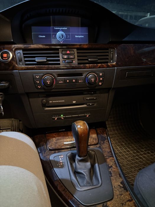 Bmw seria 3 e90 325i Automat