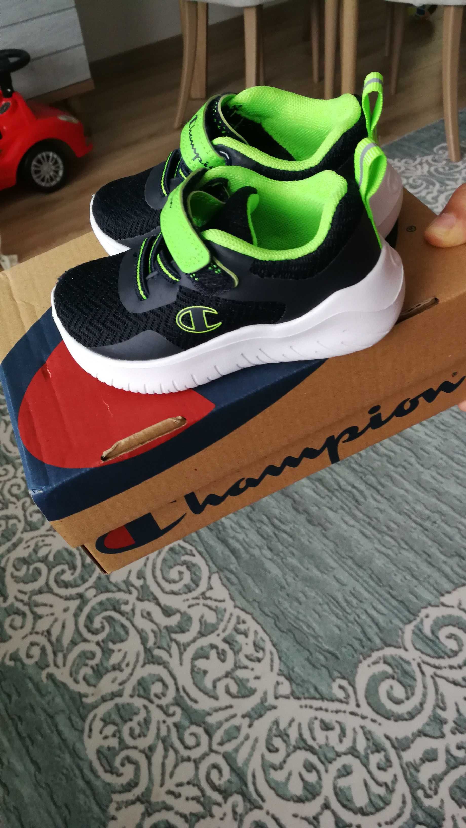 Бебешки маратонки adidas и nike