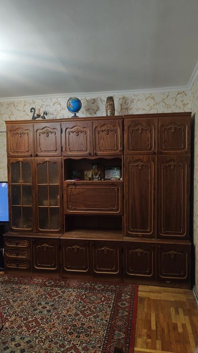 Мебельная советская стенка в хорошем состоянии.