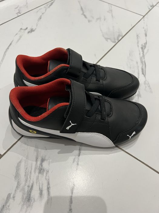 Чисто нови детски маратонки Пума