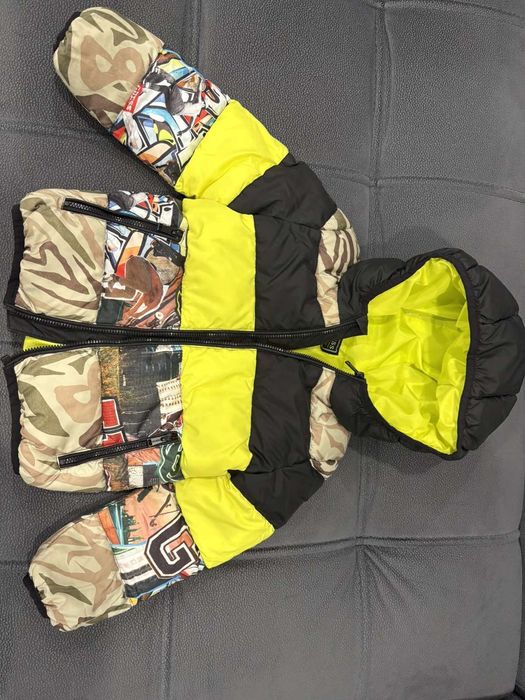 Детско яке Guess оригинално 4 год.