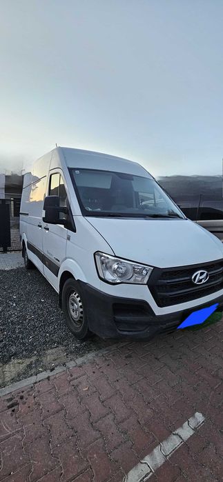 Vând Hyundai Minibus