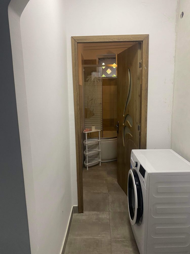 Apartament 2 camere de inchiriat…Ma gasiti pe whatapp