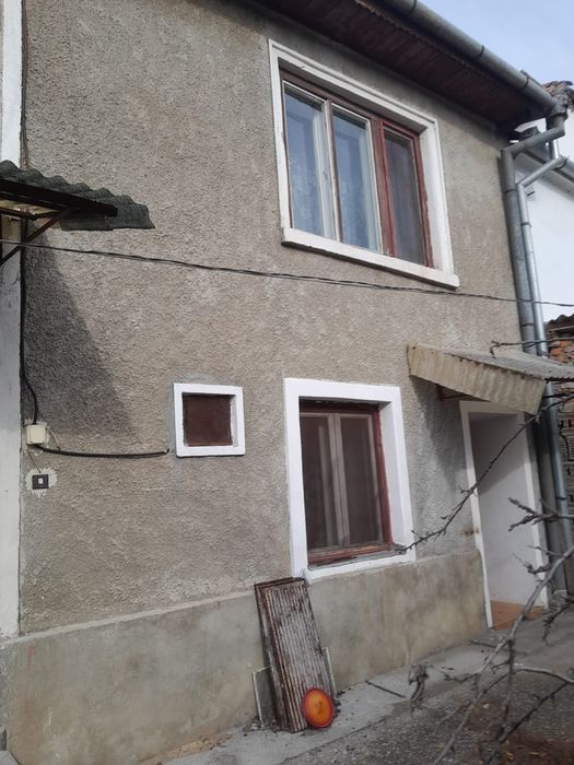 Vând casă în rupea