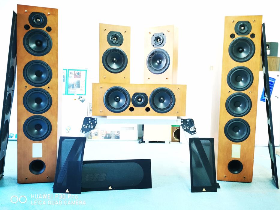 Set boxe Triangle 5.1, Triangle Lyrr 222