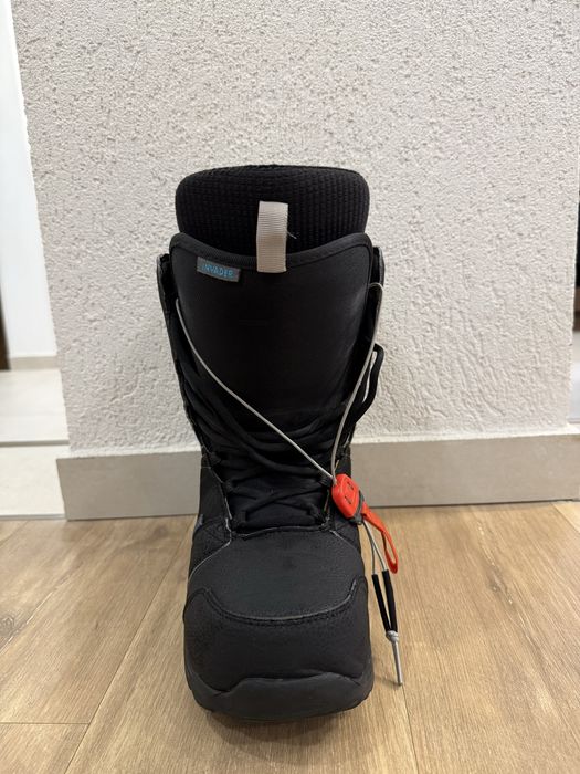 Boots Burton Invader 43/44