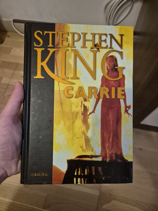 Carrie cartonata Stephen king