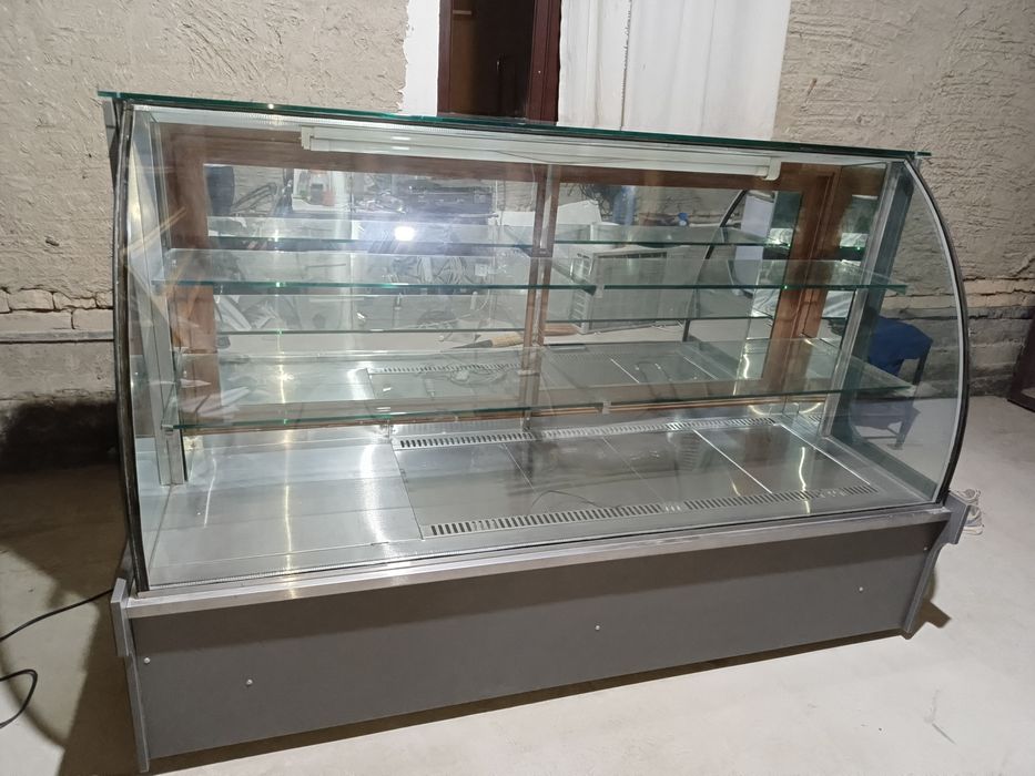 Pishiriqlar uchun xaladelnik sotiladi