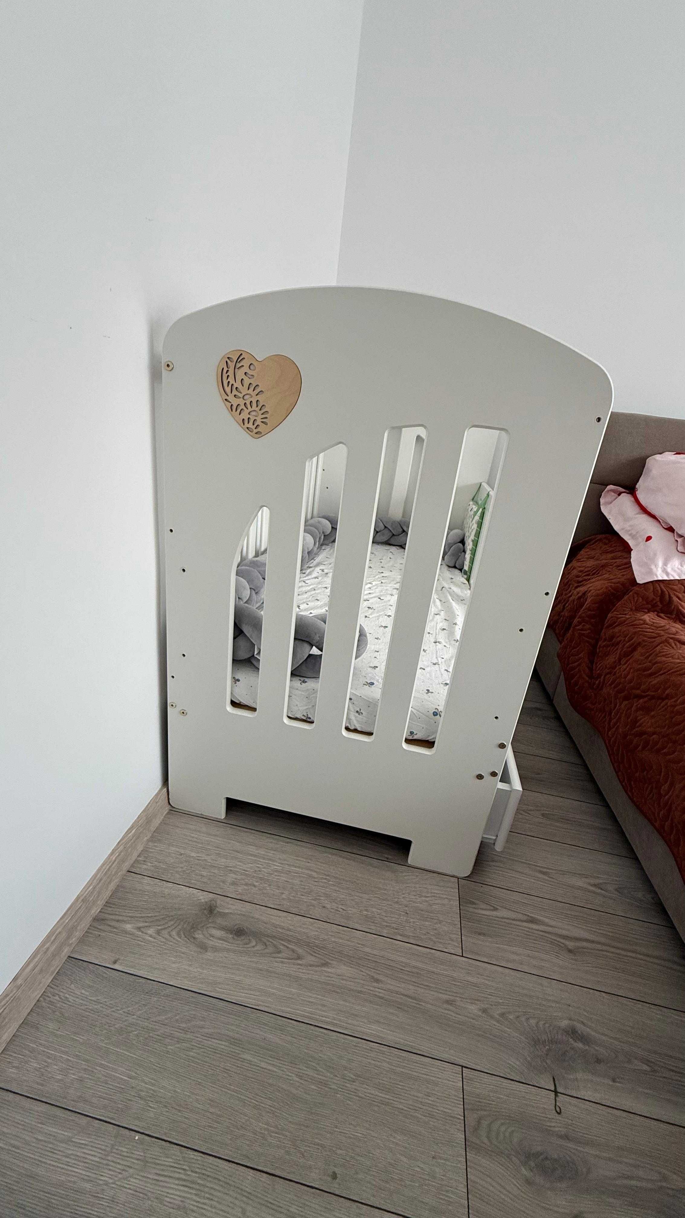 Patut din lemn Ideal Bebe - ca nou
