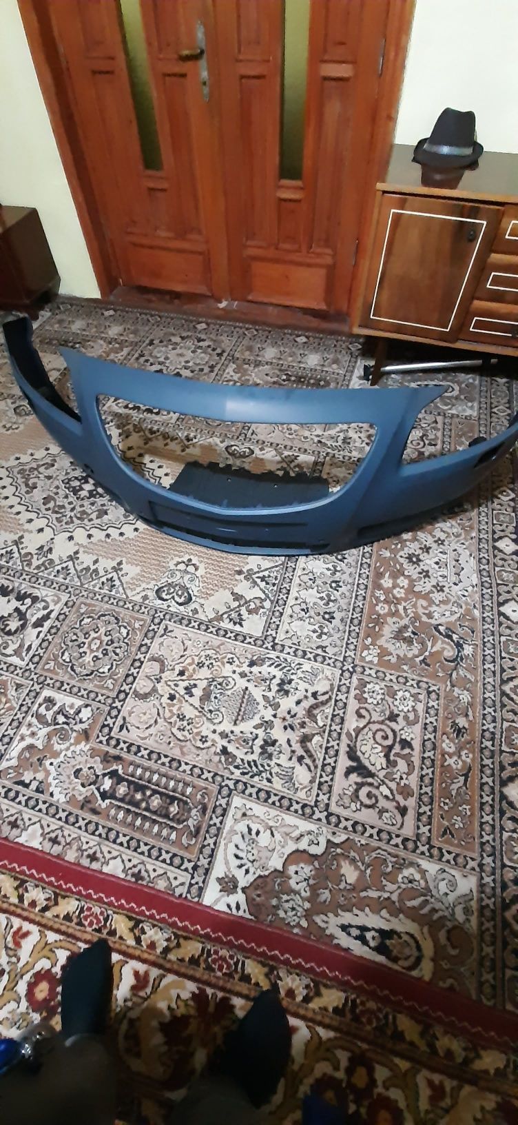 Bara fata Opel insignia