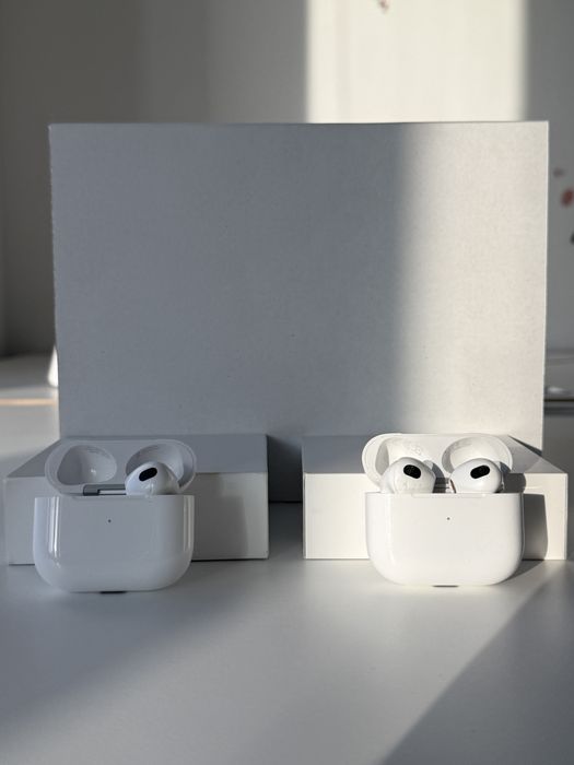 Оригинальный кейс Airpods 3