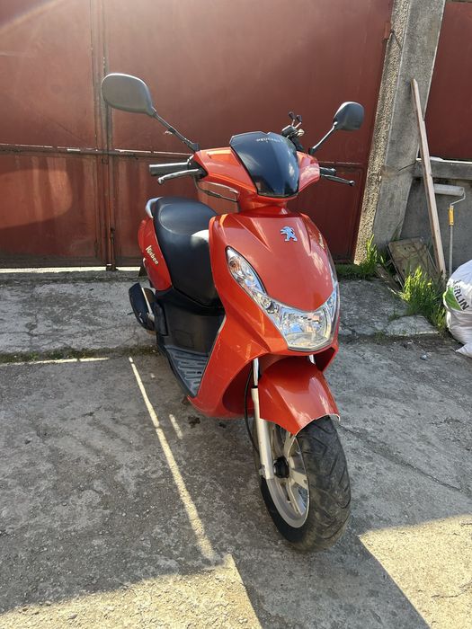 Peugeot Kisbee inmatriculat scuter