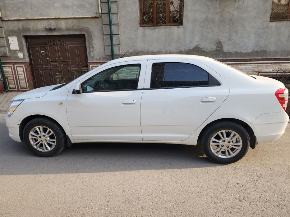 Кобальт автомат 2022 г.в 64000 км пробег Состояние отлич.Бензин-Пропан