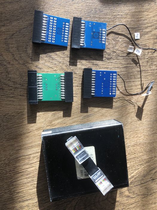 Programator EASY-JTAG Plus cu adaptoare perfect functional, original