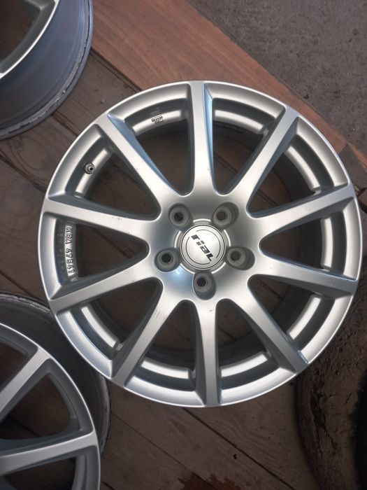 Jante r17 5x114.3 et 47 cb 67.1 cu inele de centrare