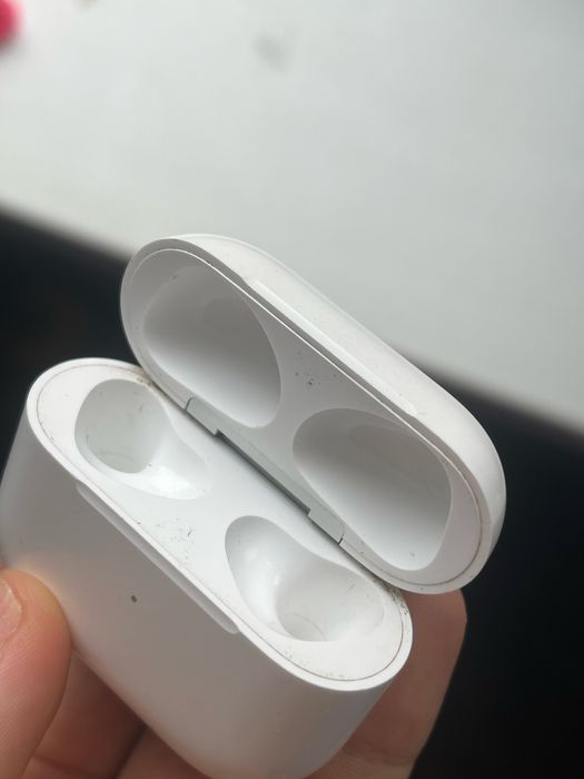 Кейс оригинал airpods 3