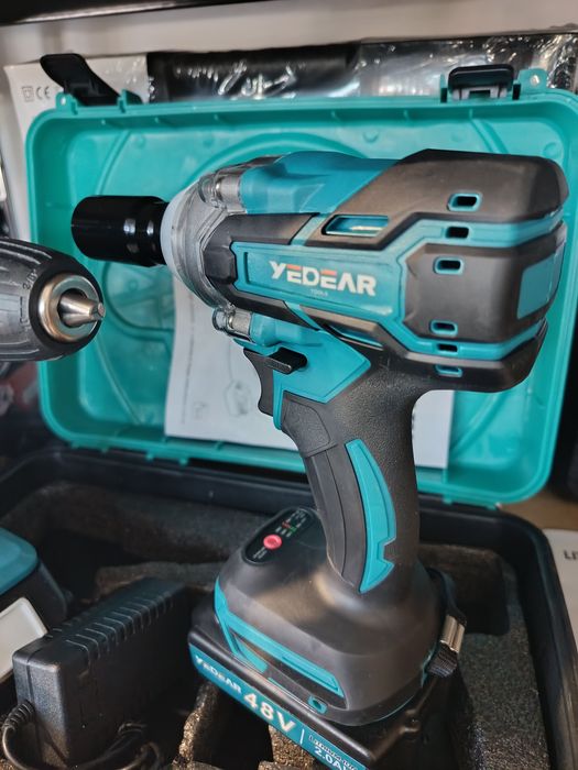 Set autofiletanta și mașină de înșurubat cu impact