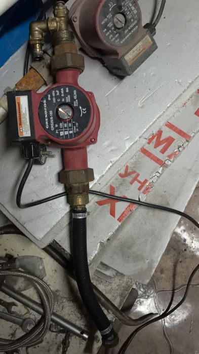 Продам насос циркуляционный