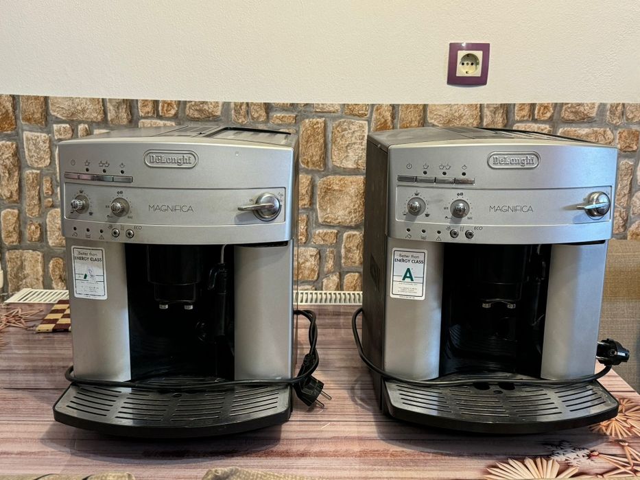 Vând aparat de cafea DeLonghi