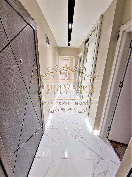 Продава се Тристаен апартамент в Варна, Възраждане 2 - 100 кв.м за 2550 €/кв.м - Снимка #6