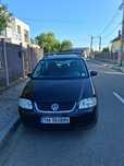 Vând Volkswagen Touran