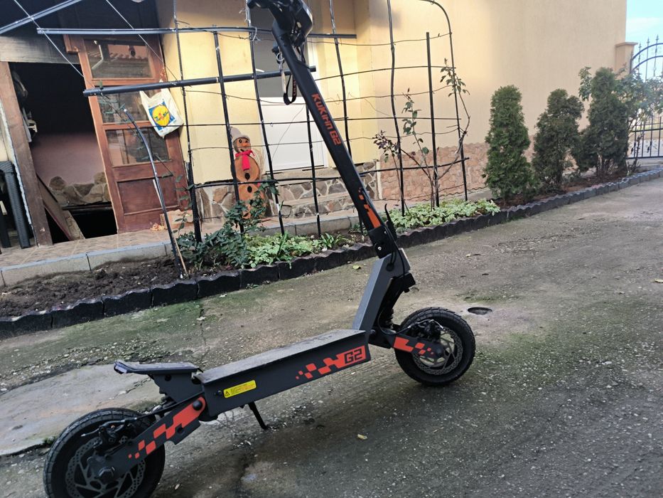 Kukirin g2 2025 1750 lei