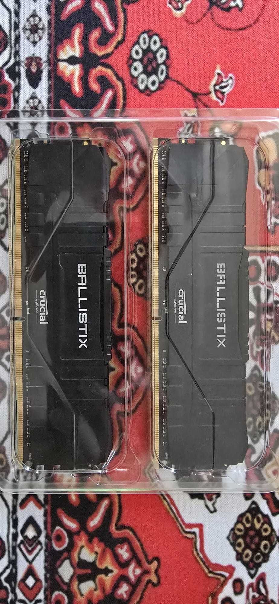 RAM Crucial Ballistix 16GB (2x8GB) DDR4 3200MHz – folosit doar 2 săptă