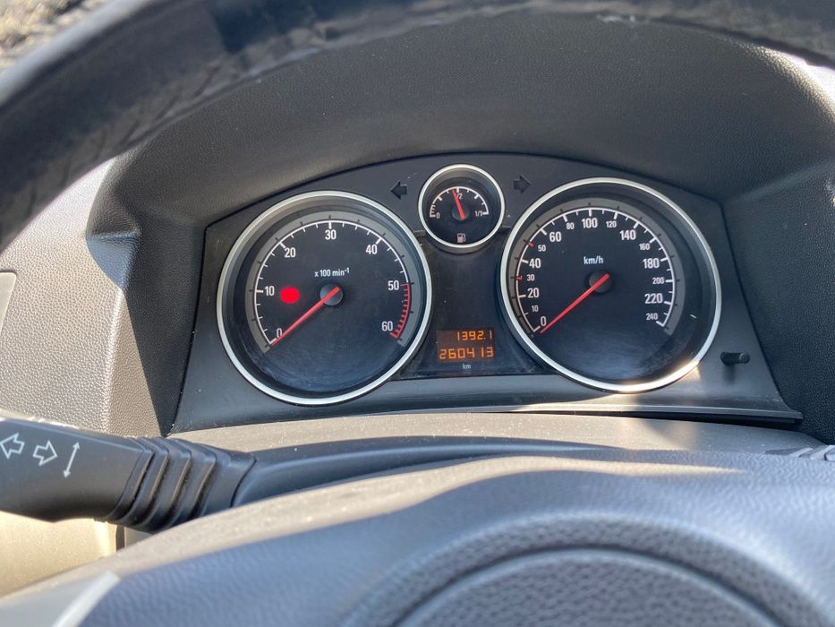 Vând Opel Astra H