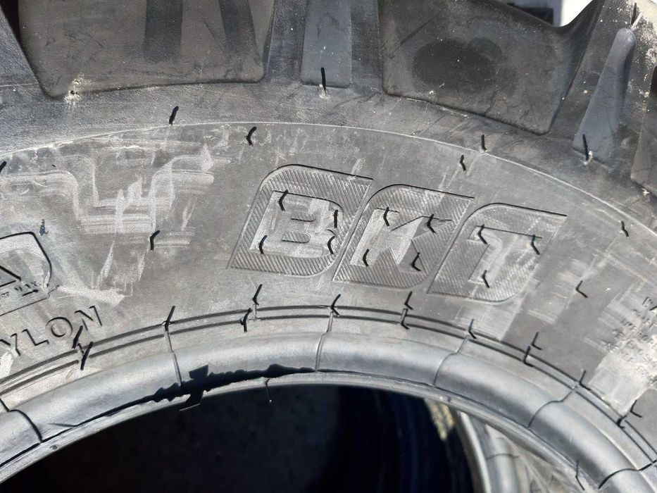 7.50-16 Anvelope de tractiune tractor fata 4x4 8PR Cauciucuri