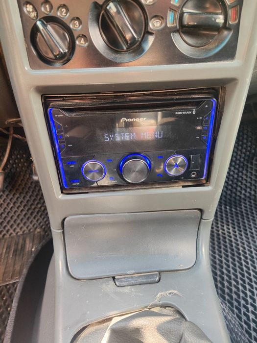 Pioneer 525 magentafon sotiladi barter xam bor