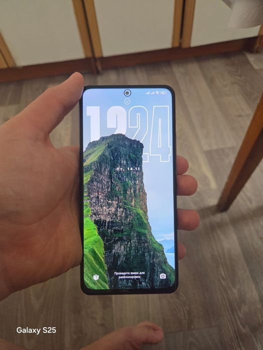 Обменяю поко ф3 на телефоны