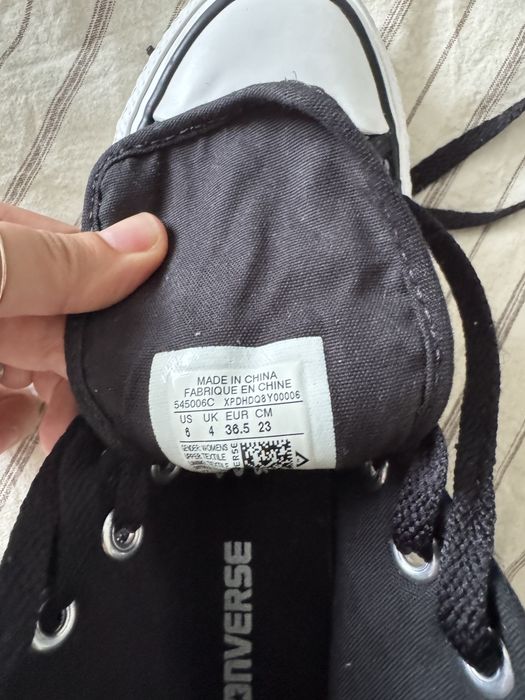 Converse dama cu strasuri