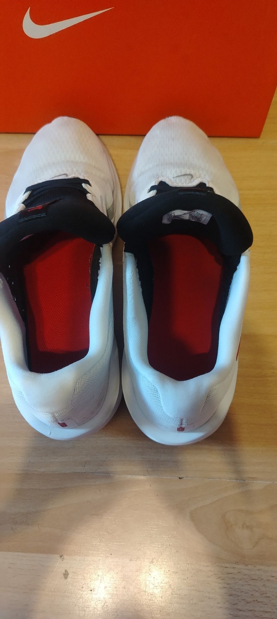 Маратонки Nike 43 номер