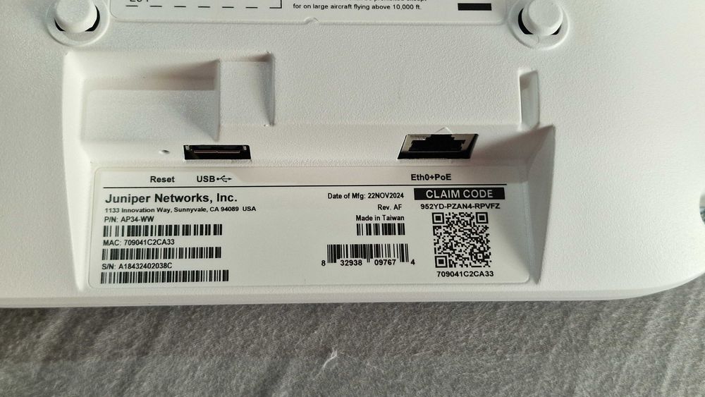 Access Point Juniper AP34, White, produs nou, a/b/g/n/ac/ax