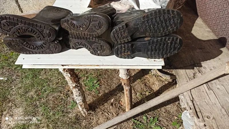 3 бр. гумени бутуши 42 и 37 номер