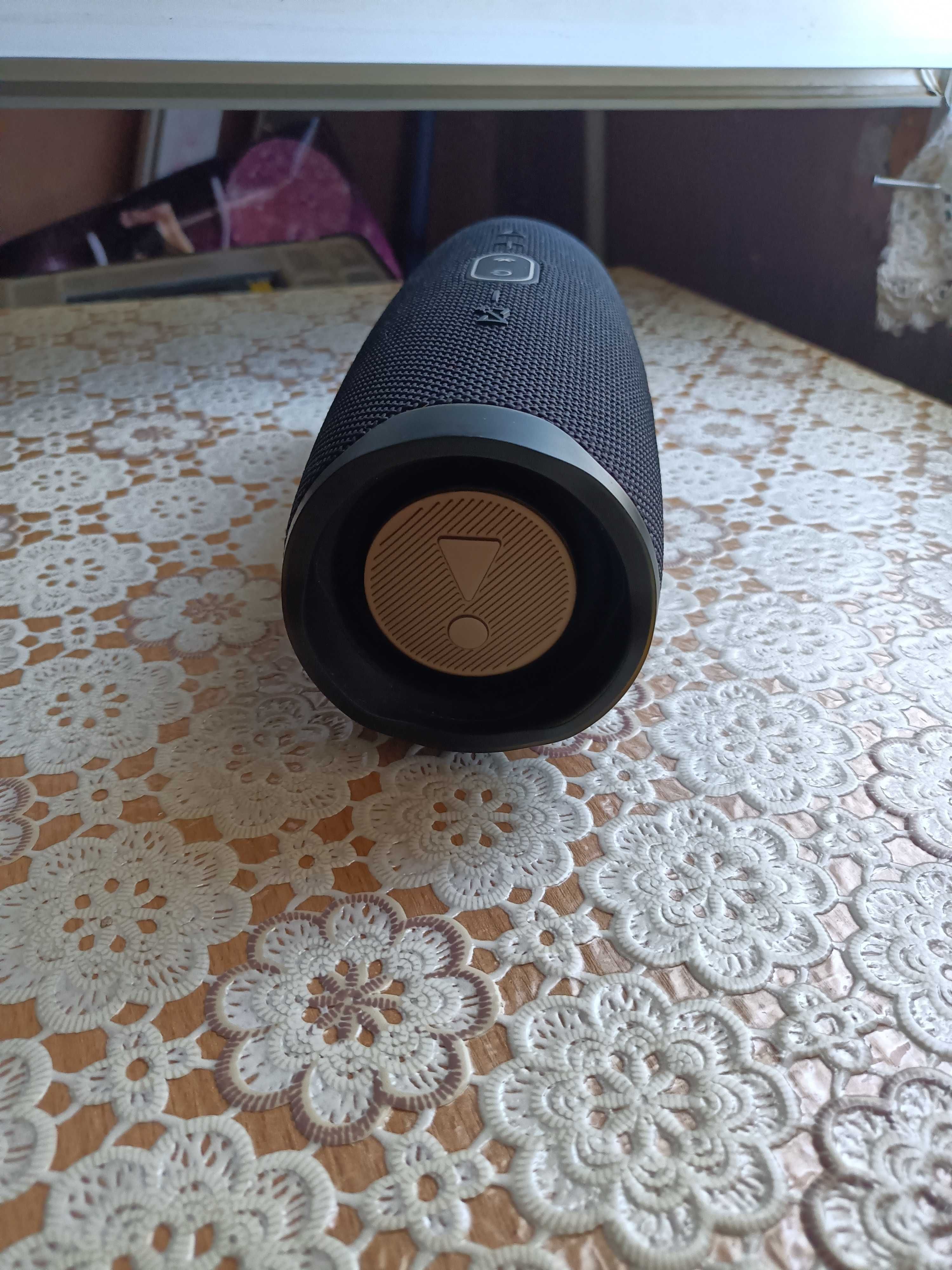 Тонколона JBL CHARGE4